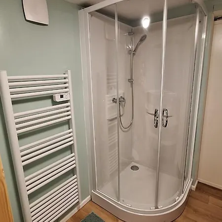 Apartment Spacieux Equipe Au Coeur De L'avesnois